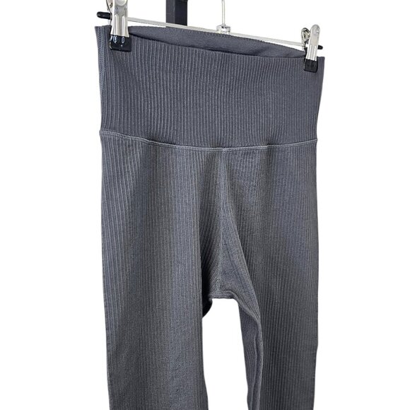 Good American The Seamless Ribbed Leggings, High Rise, Crop, Grey, 1/2, S/M - Picture 9 of 9